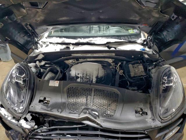 Porsche Macan Image 10