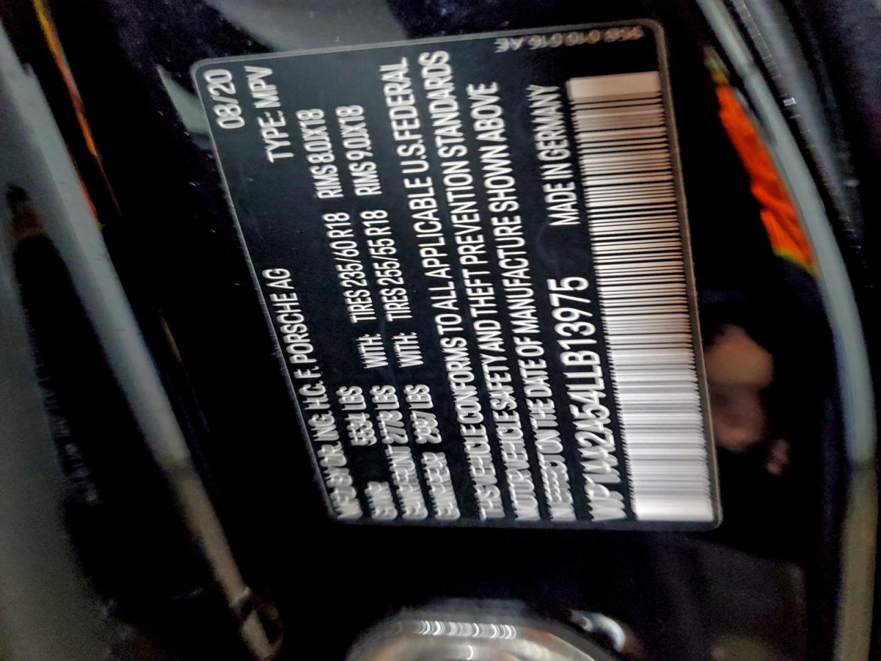 Porsche Macan Image 9