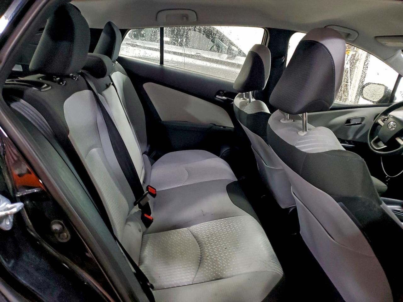 Toyota Prius Image 7