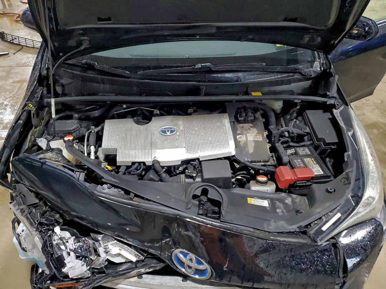 Toyota Prius Image 12