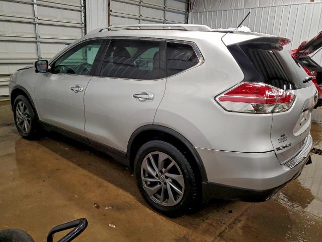 Nissan Rogue S Image 2