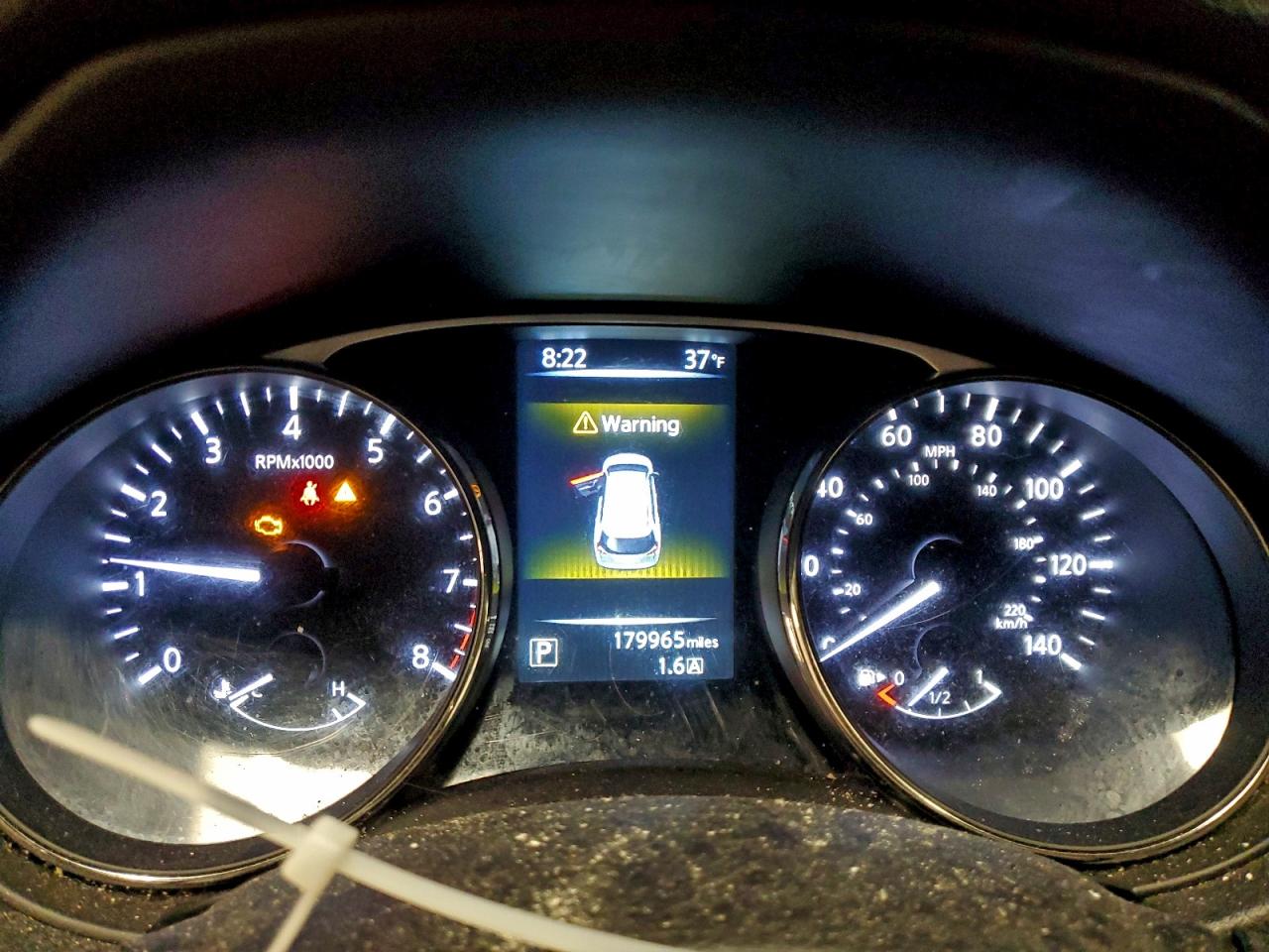 Nissan Rogue S Image 8