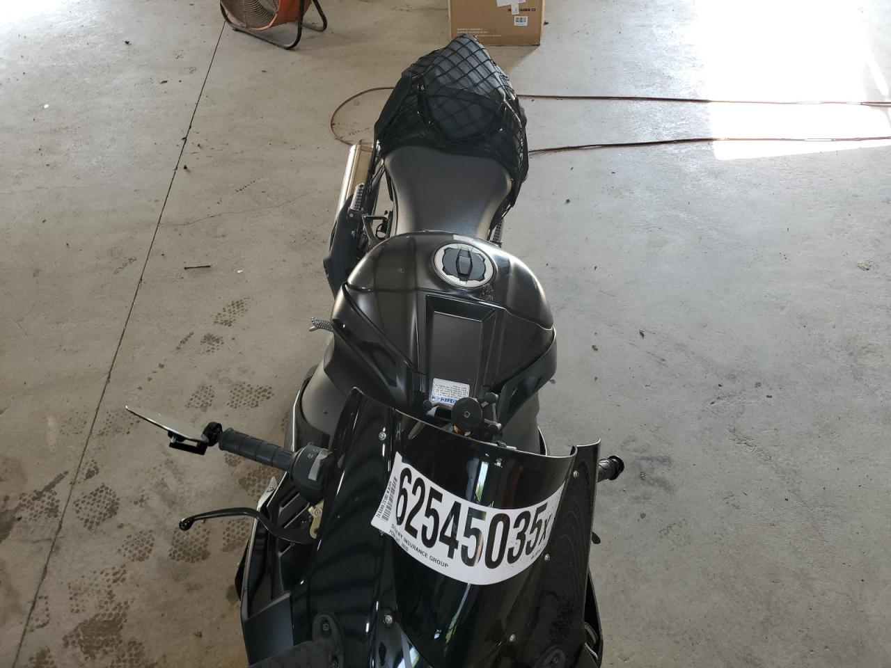 Kawasaki Zx1002 M M Image 6