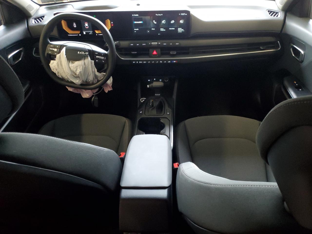 Kia K4 Lx Lx Image 4