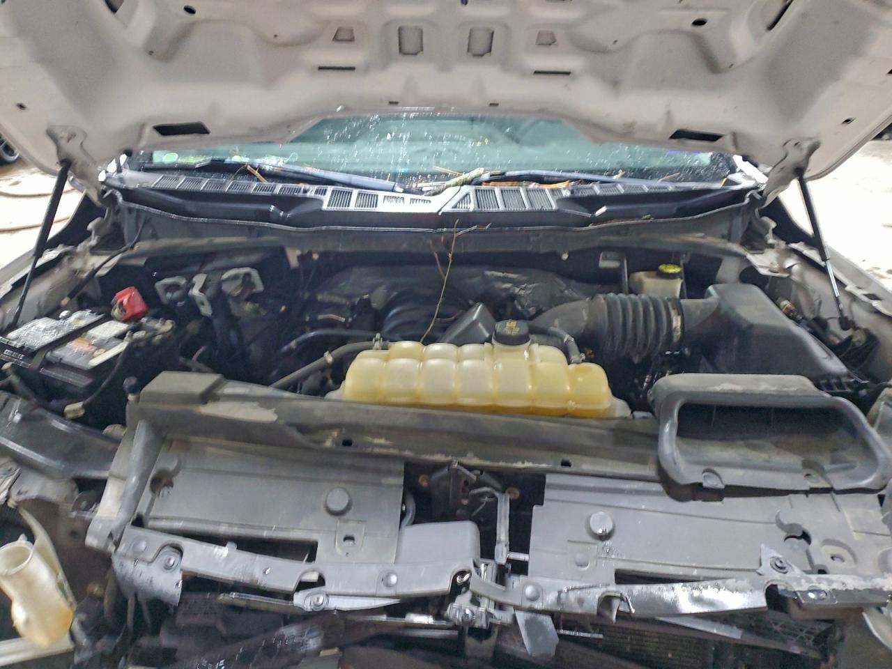 Ford F-150 Super Cab Image 11